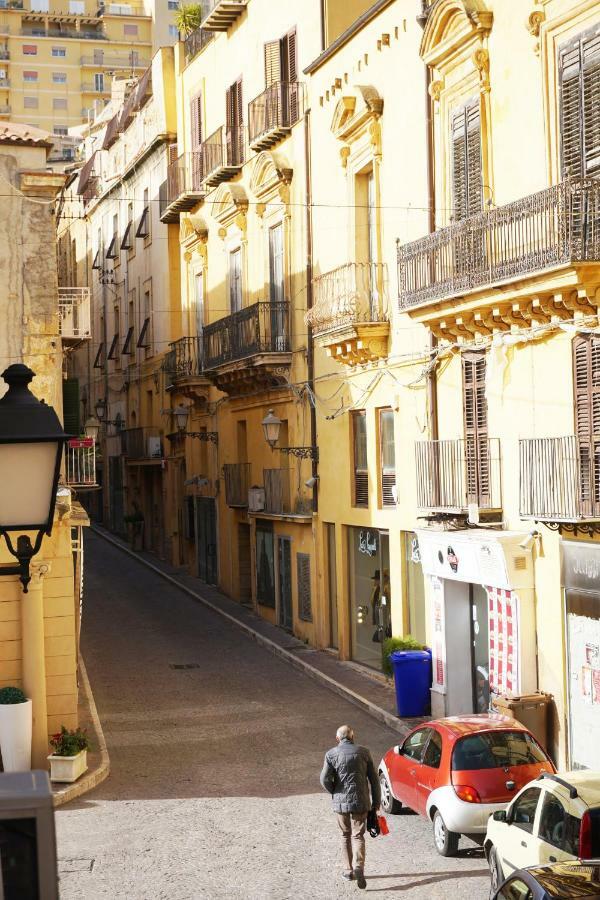 La Terrazza Sul Corso City Center Agrigento Exteriör bild
