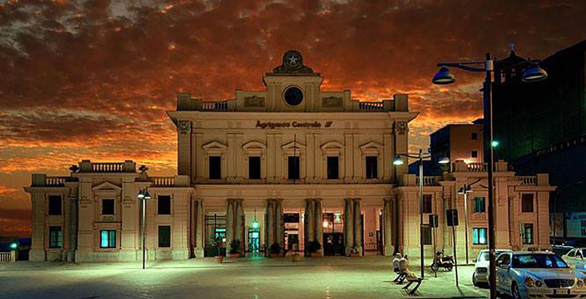 La Terrazza Sul Corso City Center Agrigento Exteriör bild